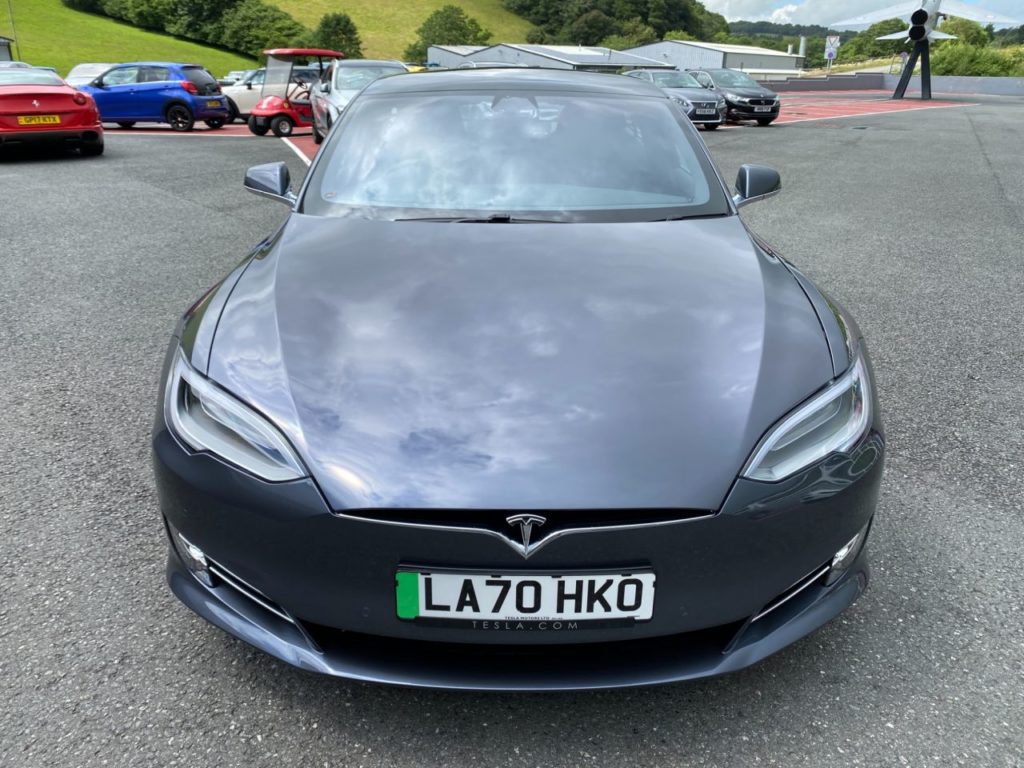 Tesla Model S 