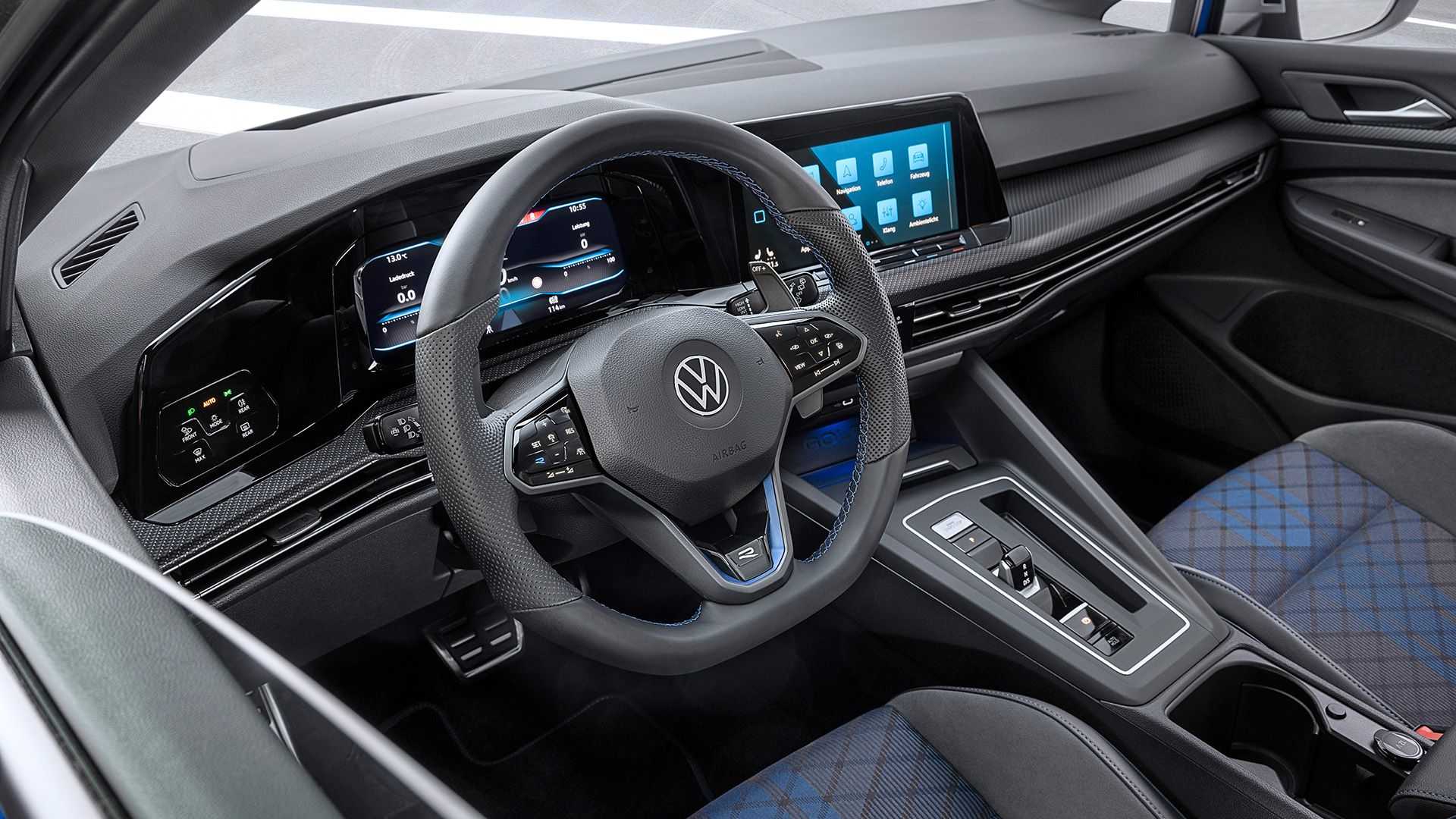 volkswagen golf r variant 2021 