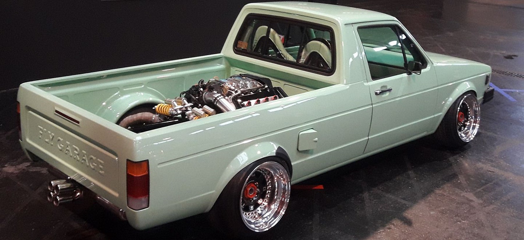 VW Caddy V8