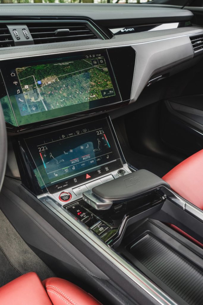 audi e-tron s 2021 cena 