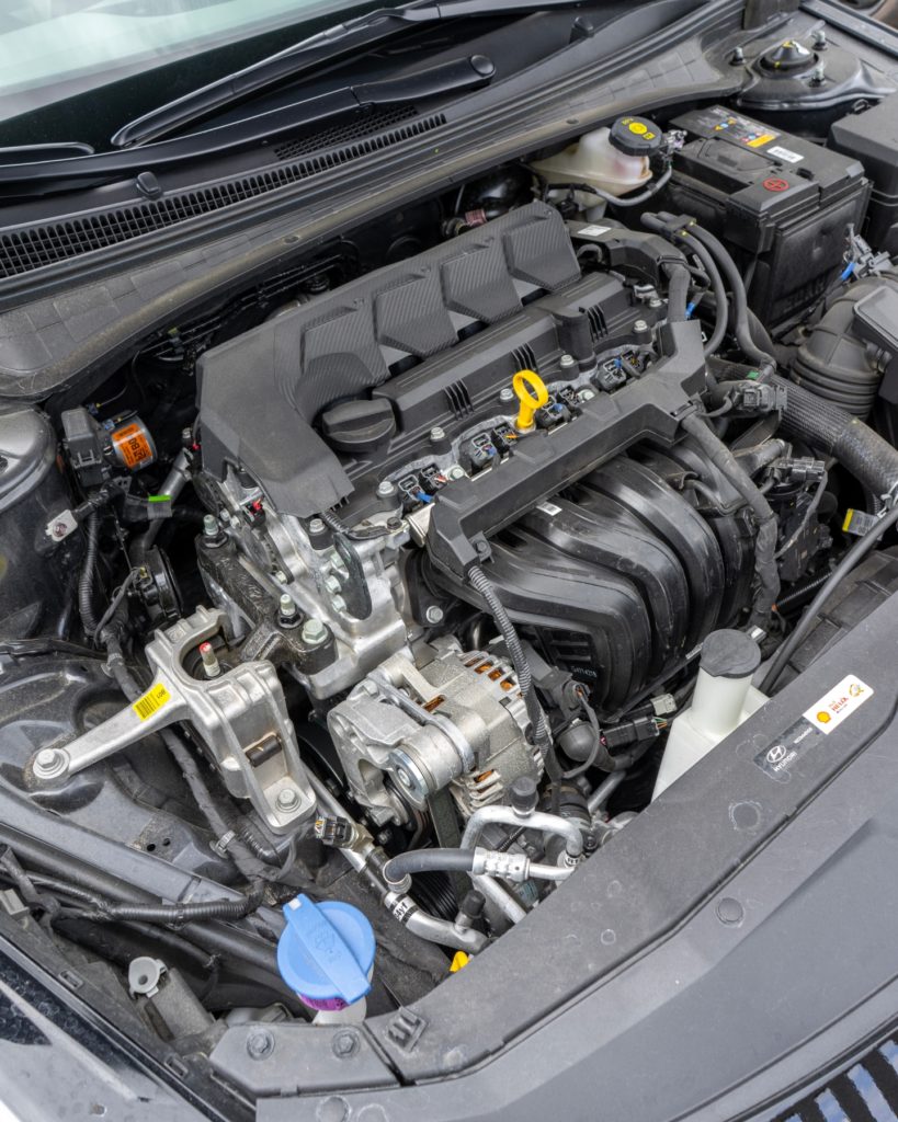 nowy hyundai elantra 2021 silnik 