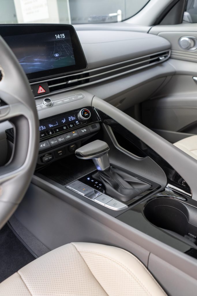 nowy hyundai elantra 2021 cena 