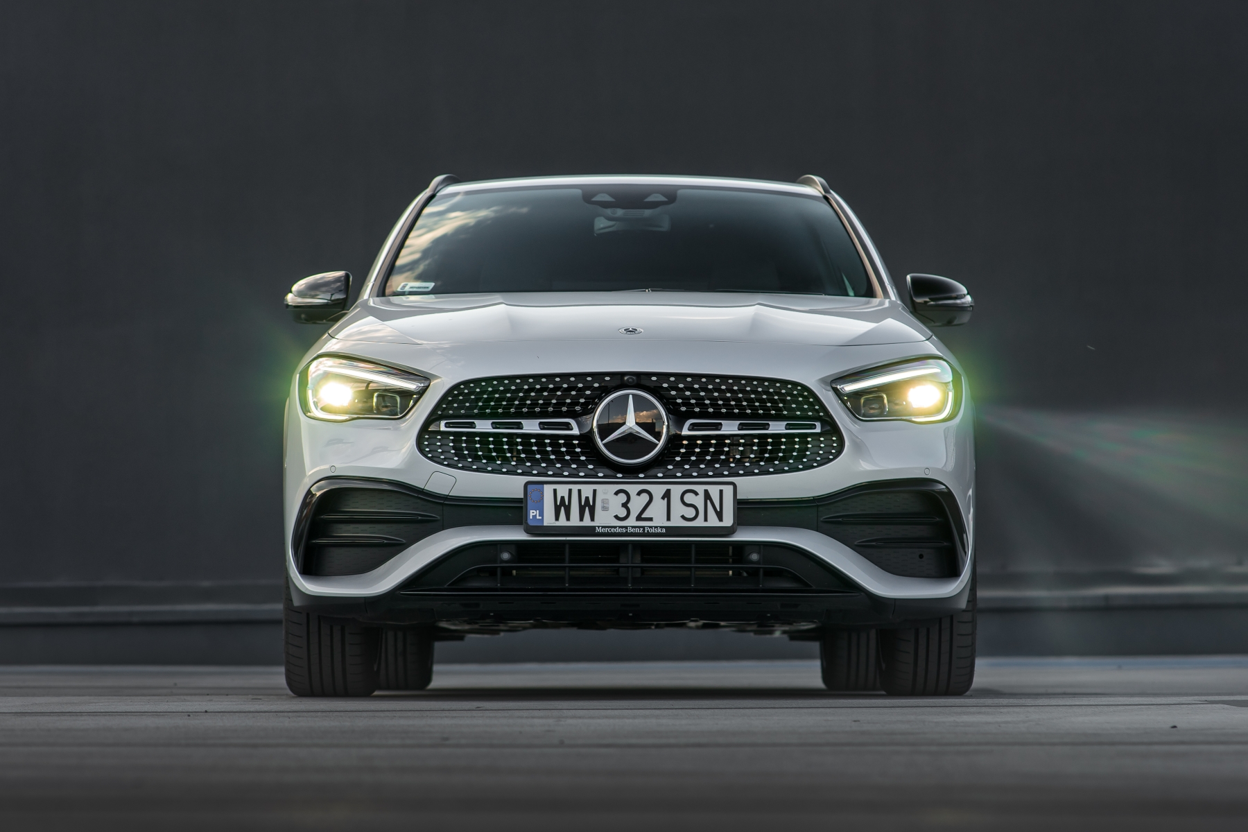 Mercedes GLA 250 e: konkurenci. 