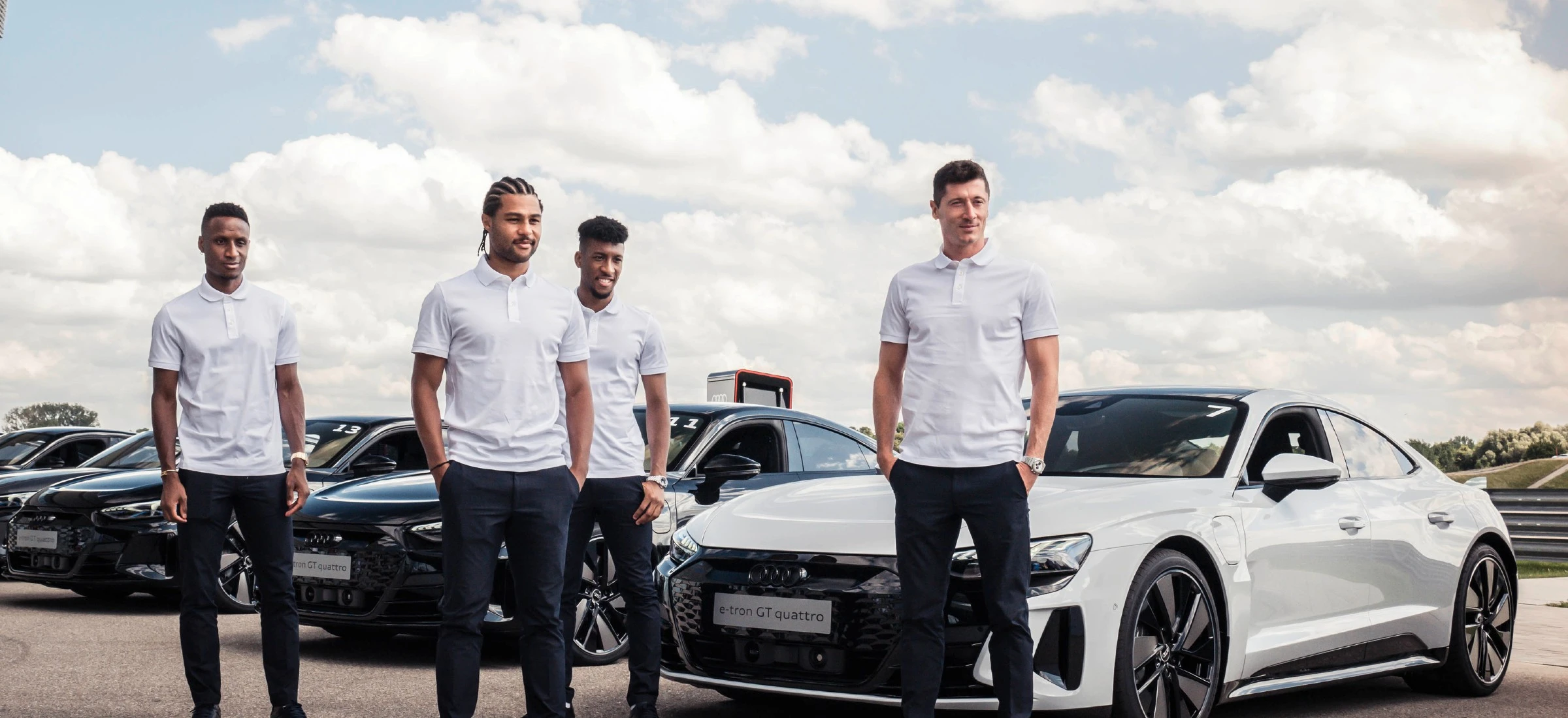 Otwieracz 2 robert lewandowski nowe audi