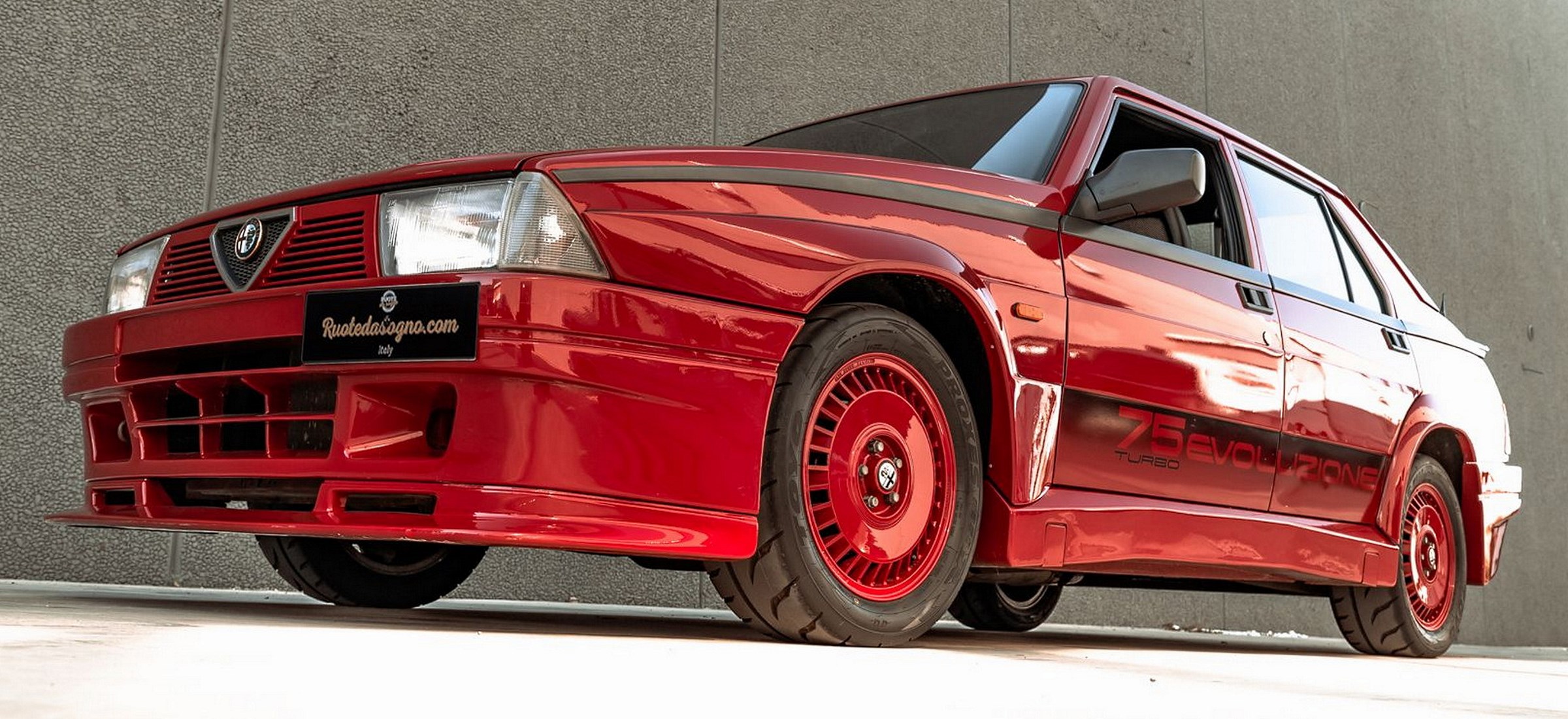 Alfa Romeo 75 Evoluzione