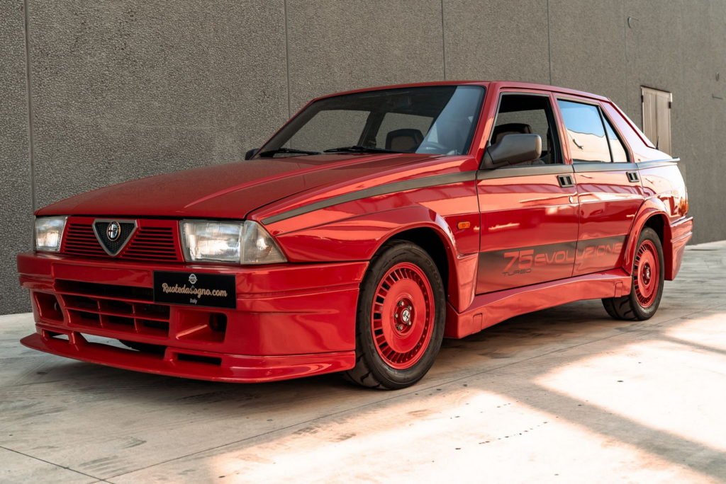 Alfa Romeo 75 Evoluzione 