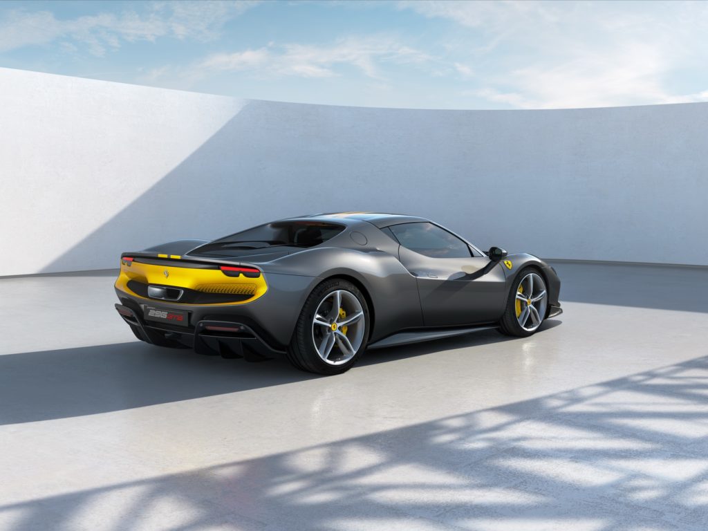 ferrari zakaz sprzedaży samochodów spalinowych 4