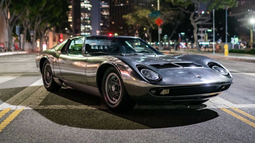 Lamborghini Miura P400 