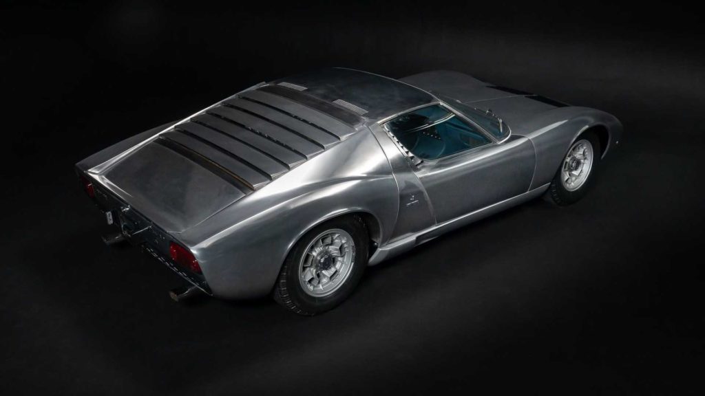 Lamborghini Miura P400 