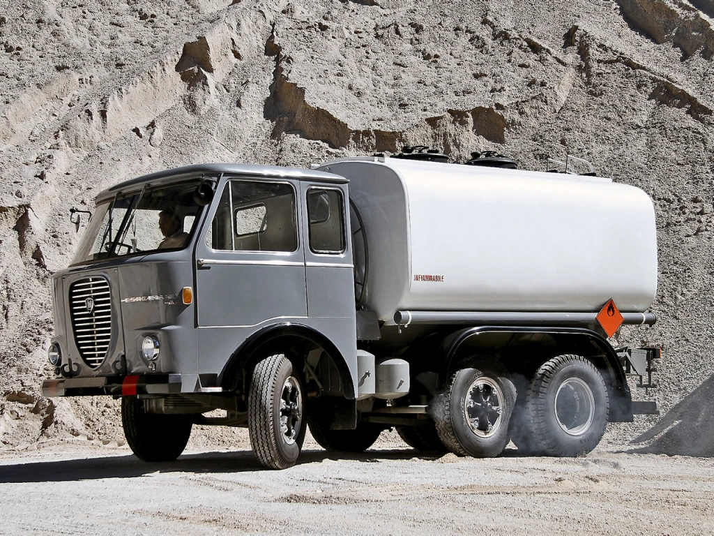 lancia truck 