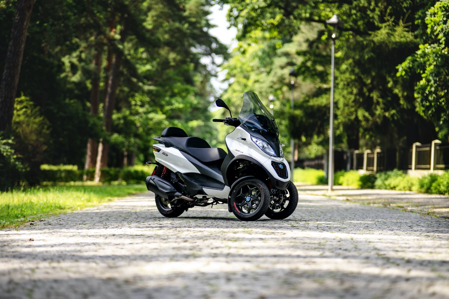 piaggio mp3 400 test