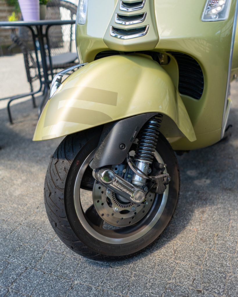 vespa gts 125 75th test 