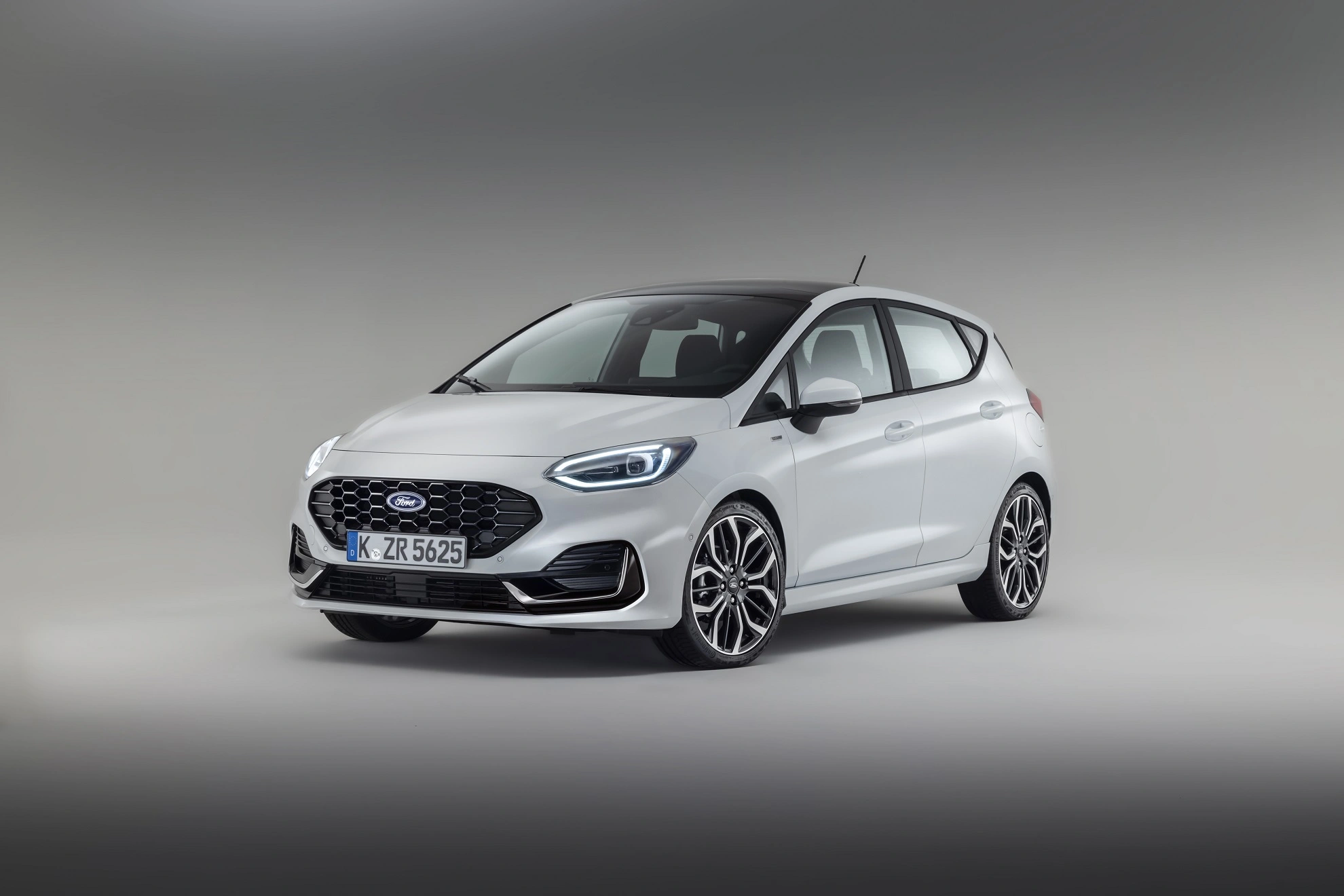 ford fiesta Lifting