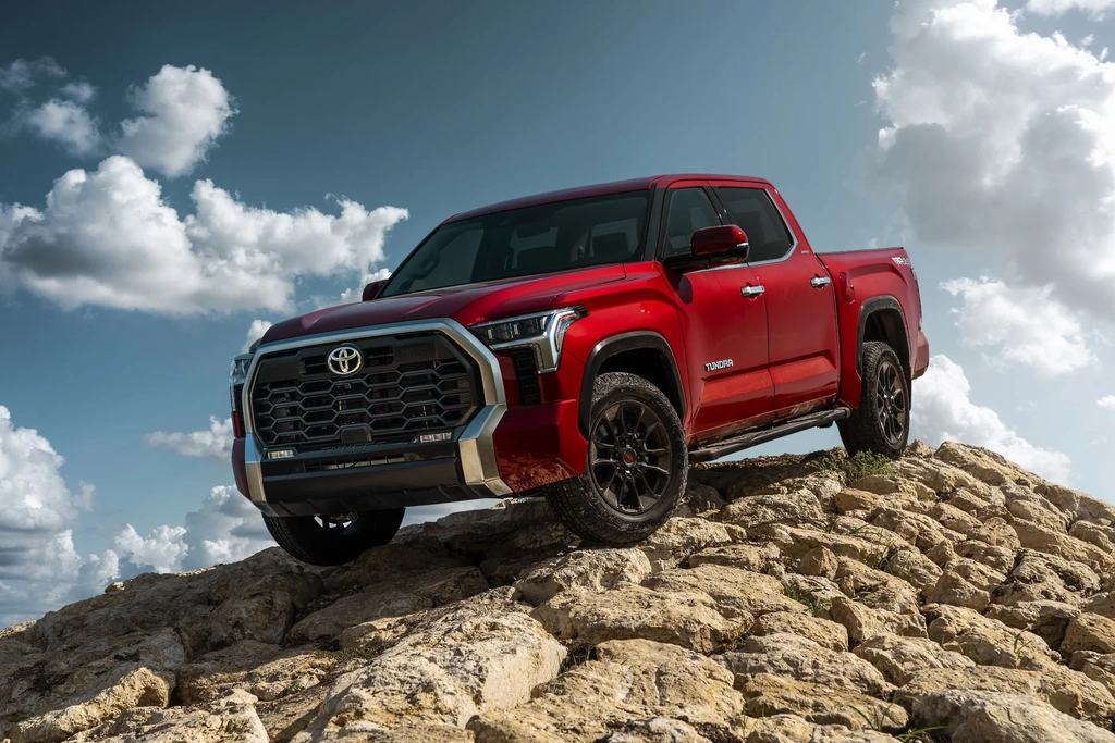 nowa Toyota Tundra