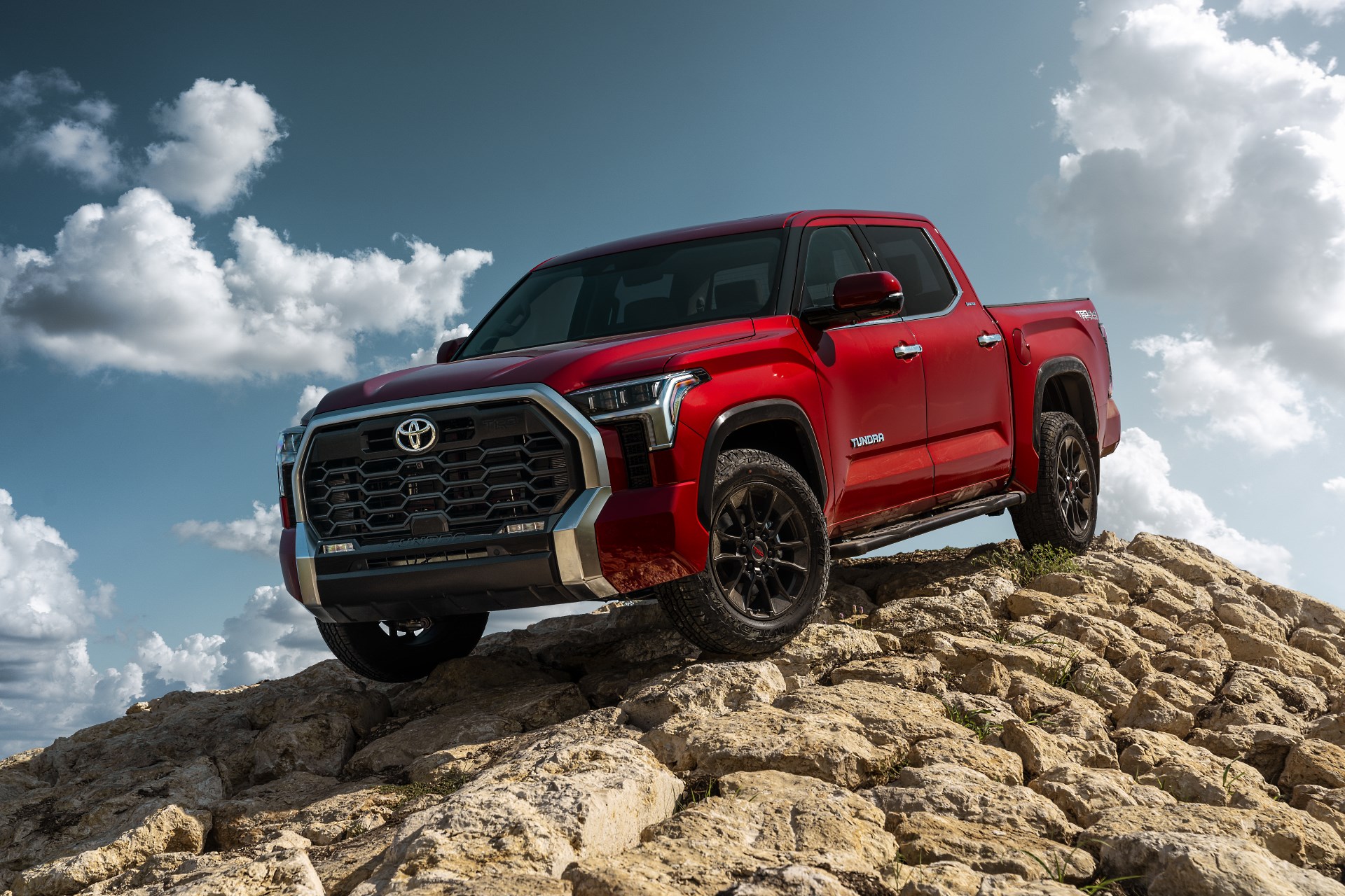 nowa Toyota Tundra