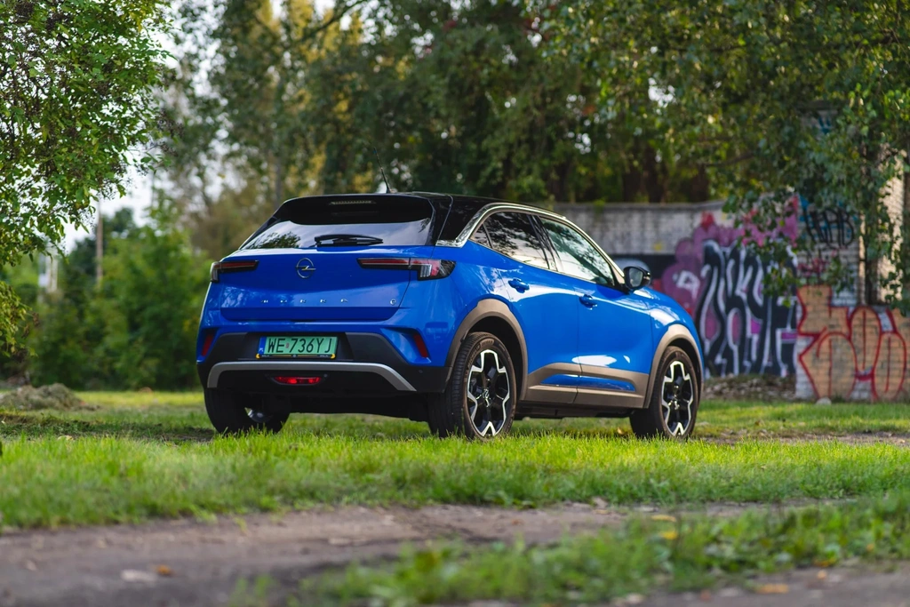 opel mokka e 2021 tył