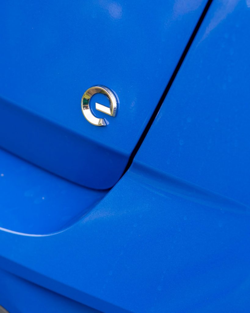 opel mokka e 2021 cena 