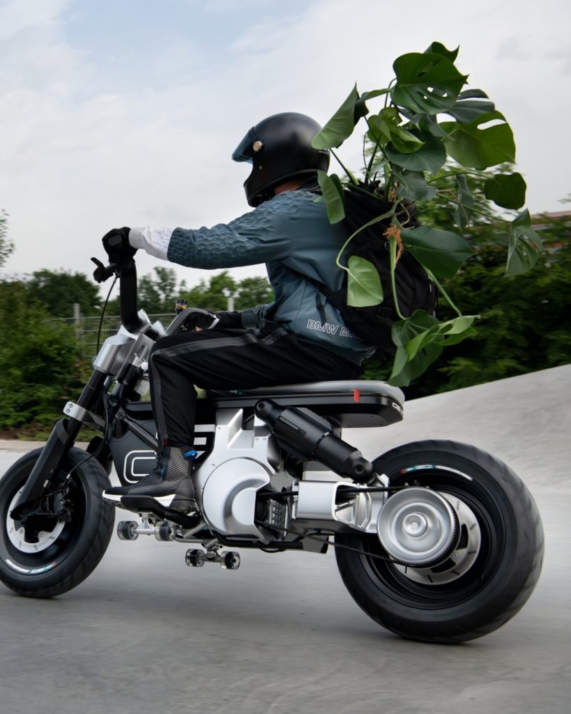 elektryczny motocykl BMW CE 02 