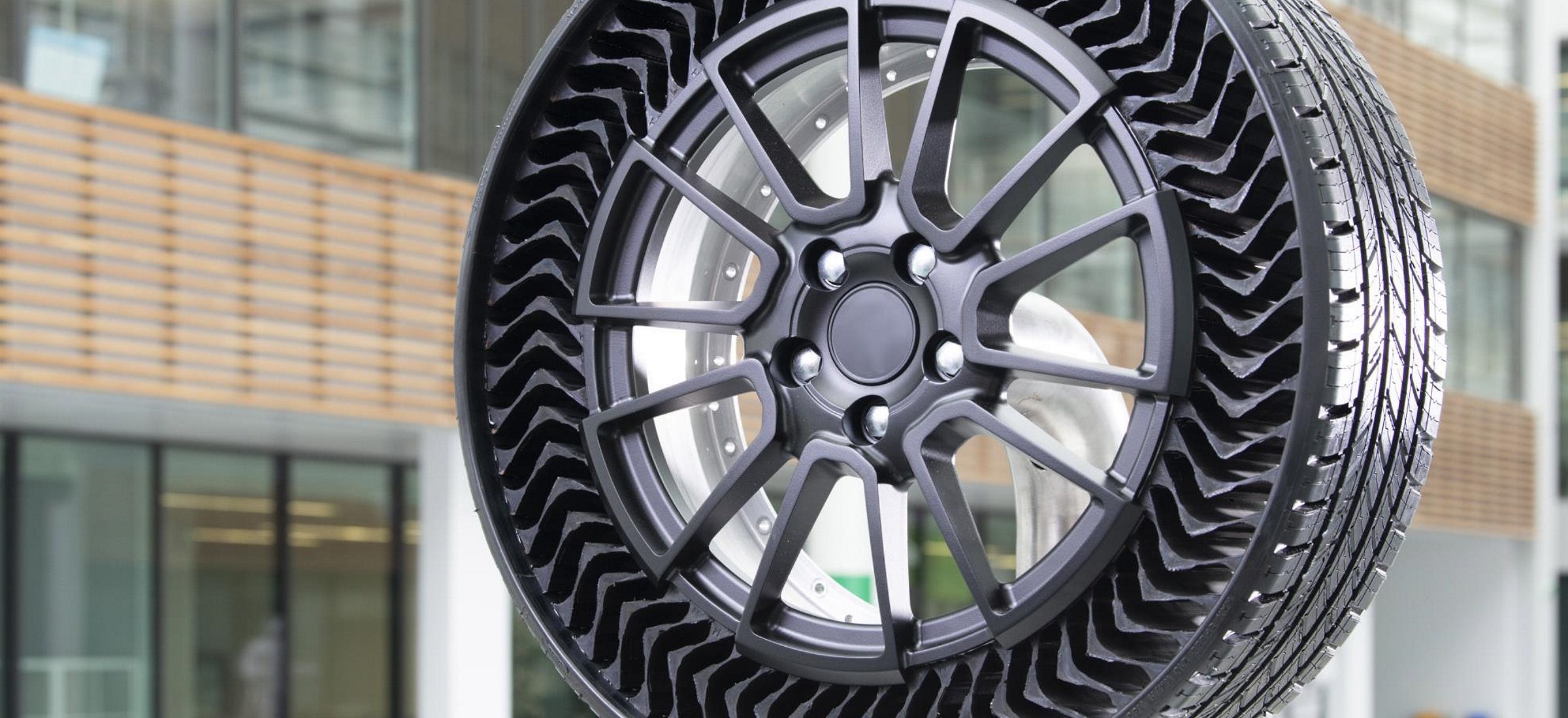 opony Michelin Uptis