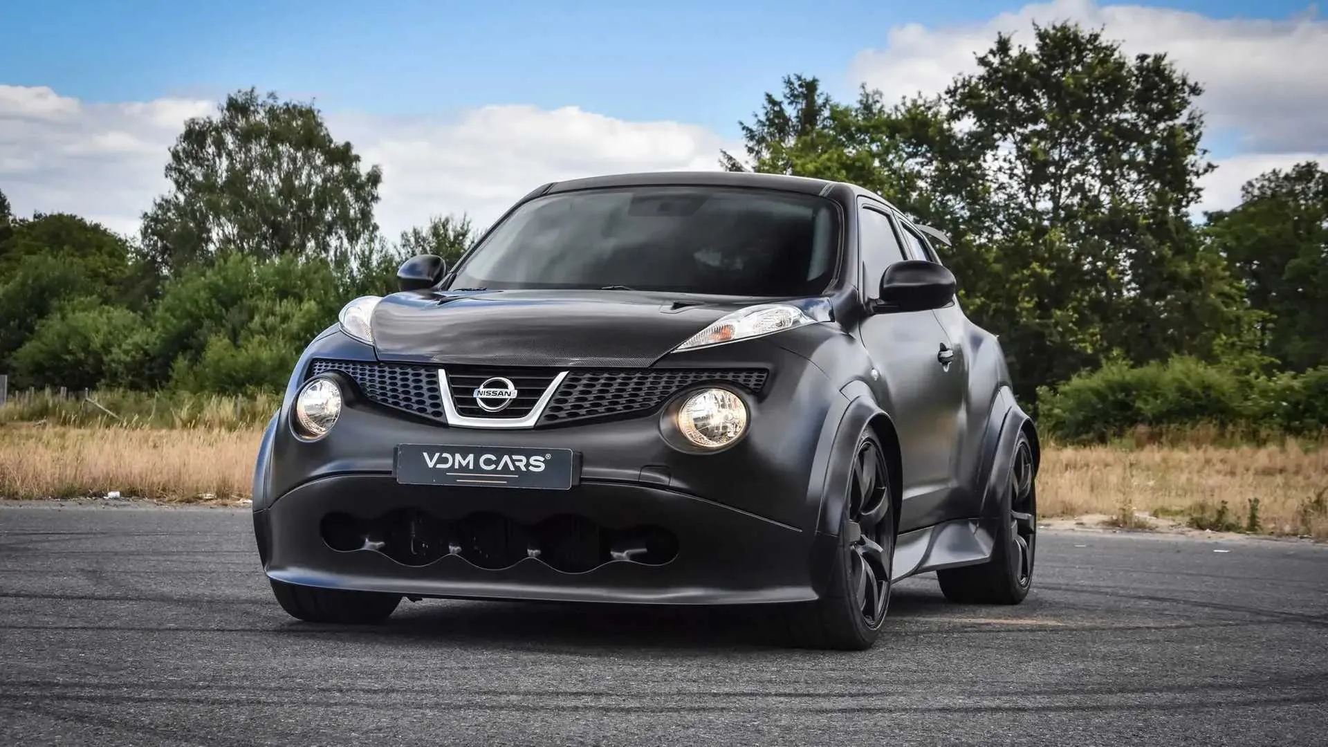 Nissan Juke-R