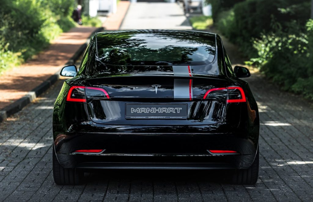 Tesla Long Range Performance 