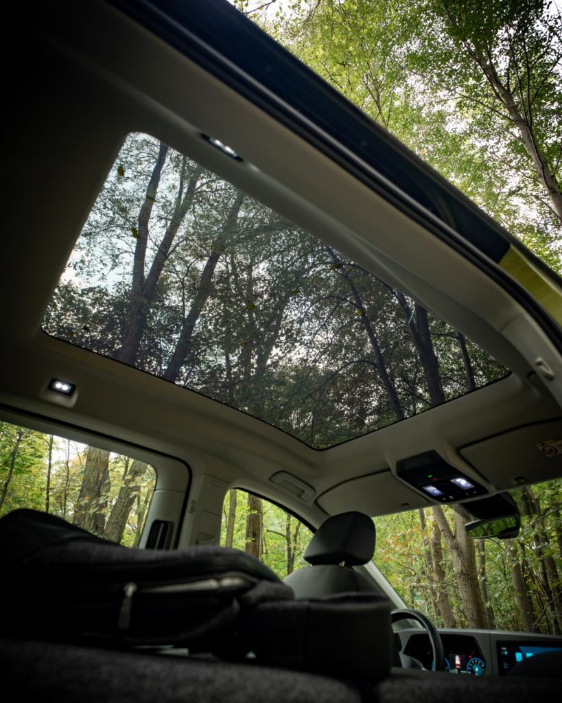 Volkswagen Caddy California okno 