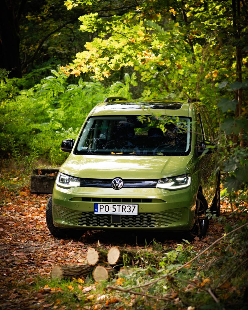 Volkswagen Caddy California kamper 