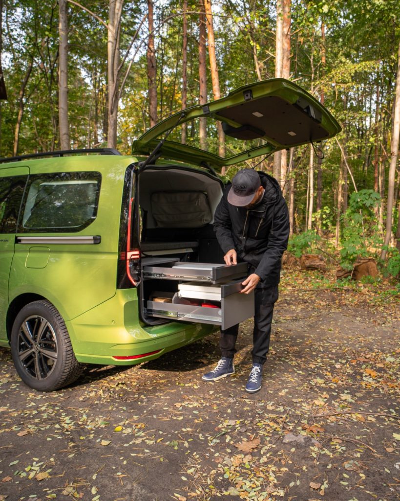 Volkswagen Caddy California wyposażenie 
