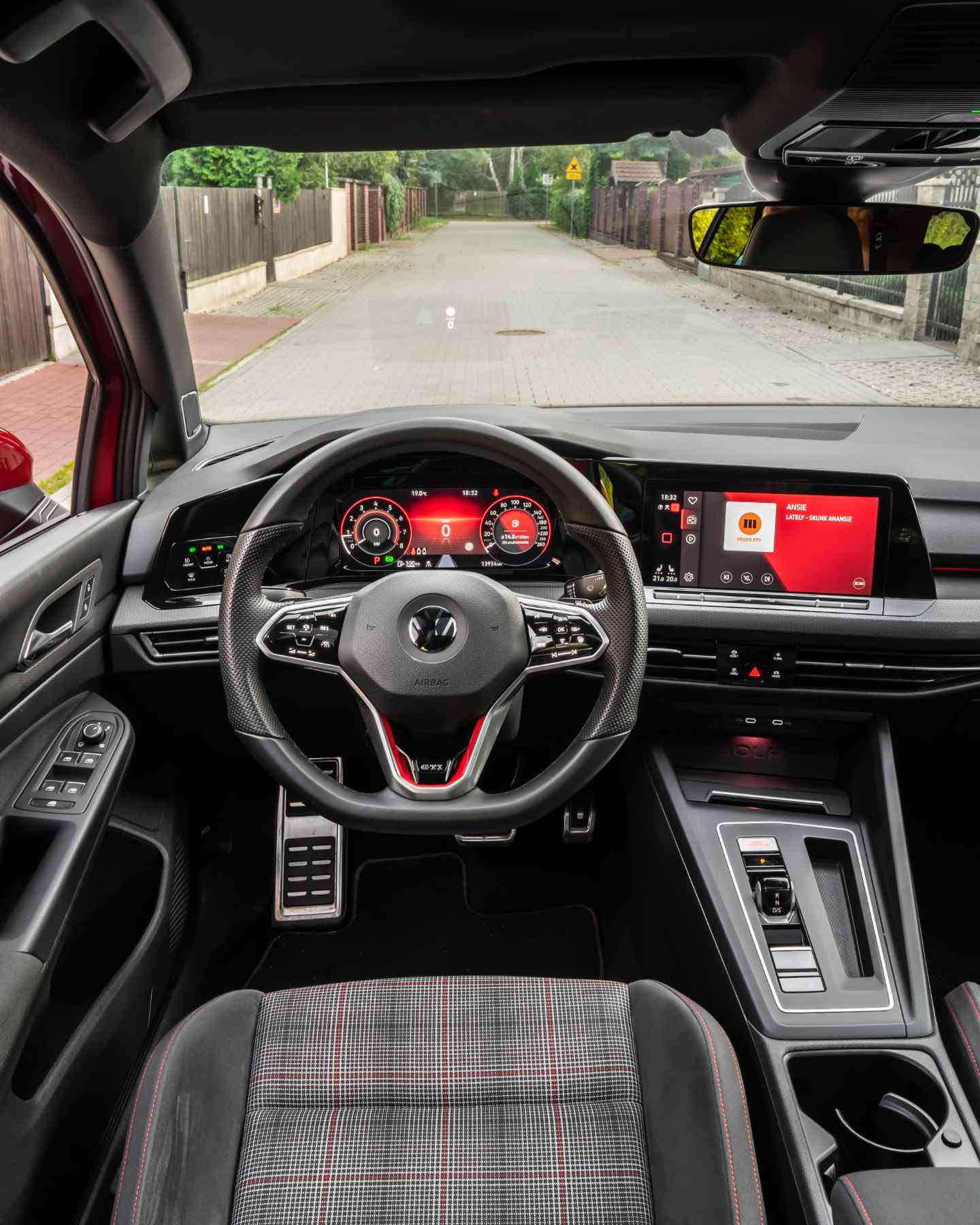 Volkswagen Golf GTI VIII test 