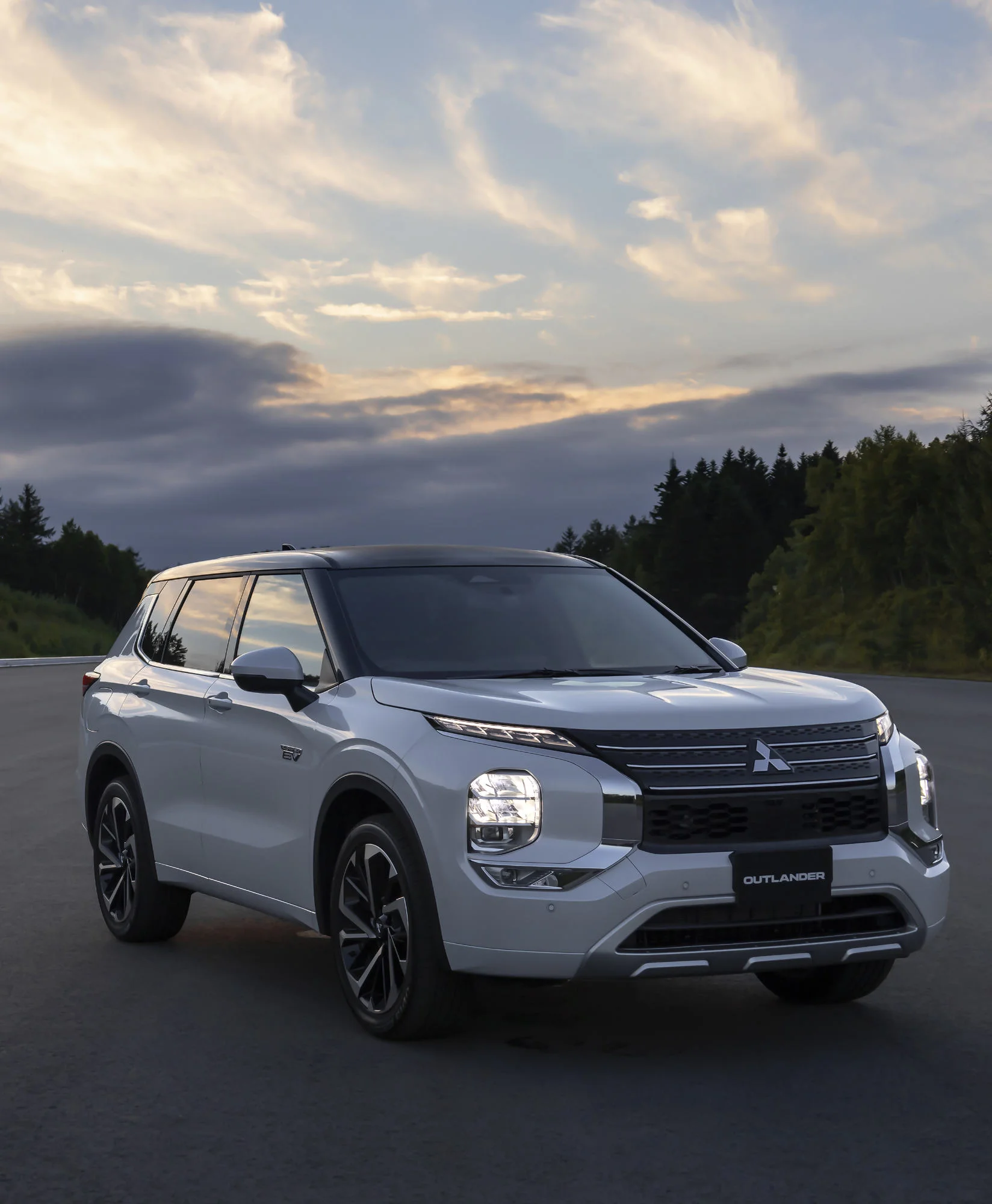Nowe Mitsubishi Outlander PHEV 