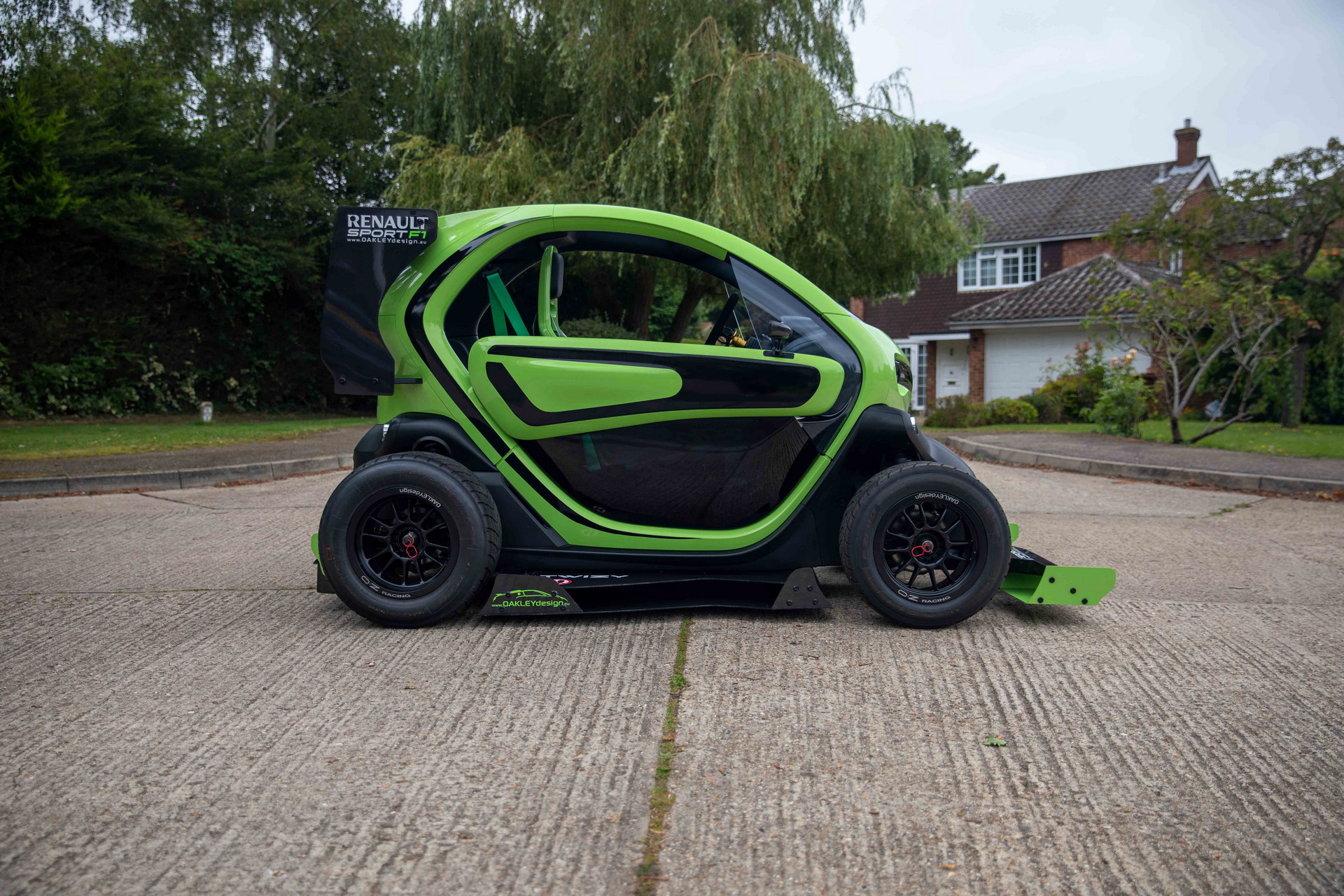 Renault Twizy F1 Oakley 