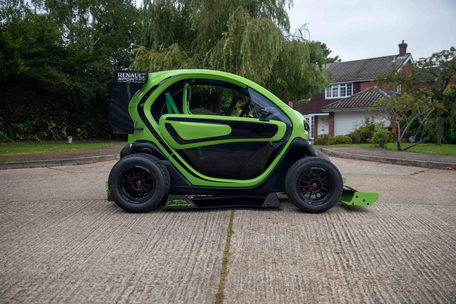 Renault Twizy F1 Oakley 