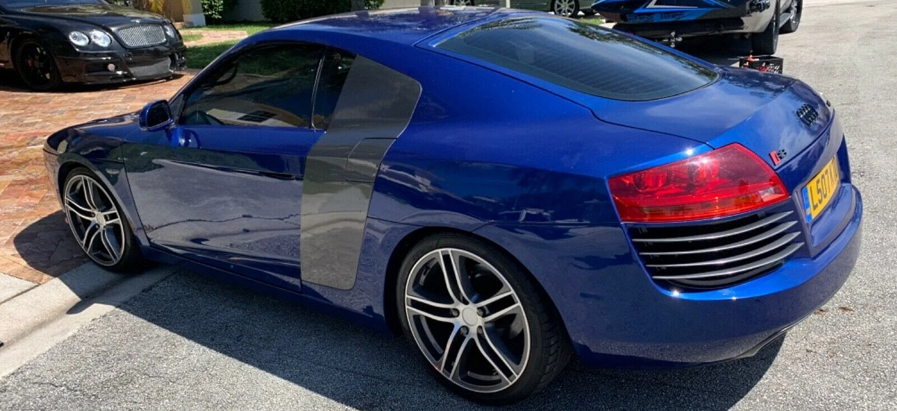 Audi R8 V10