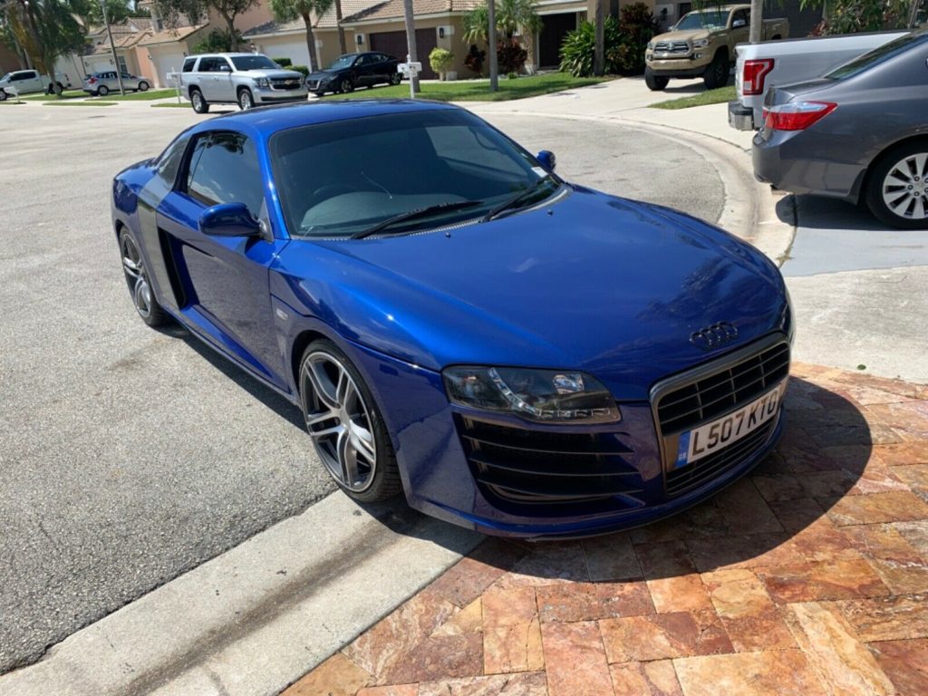 Audi R8 V10 