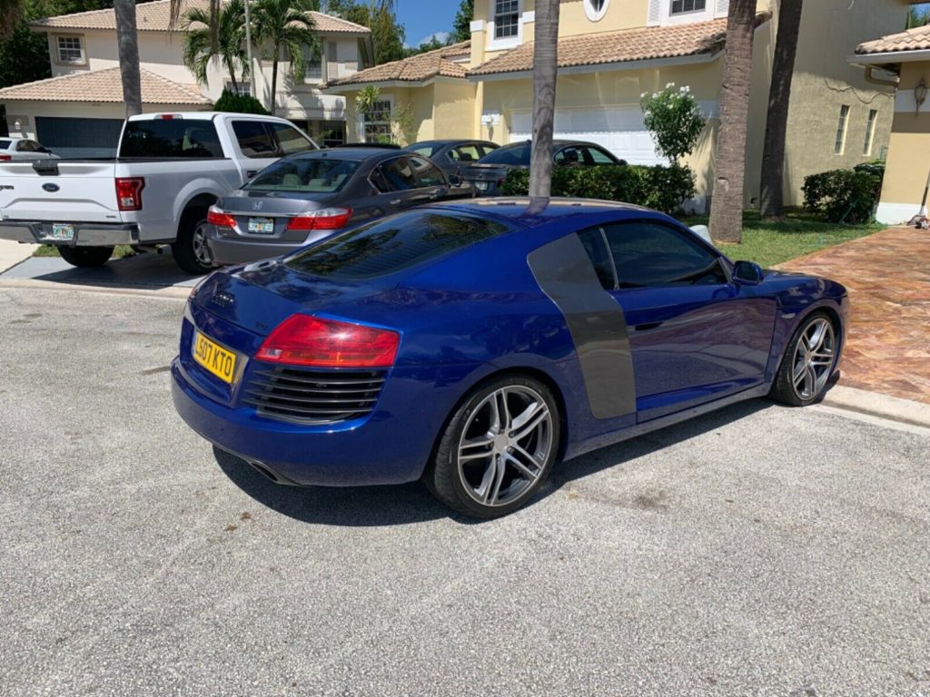 Audi R8 V10 