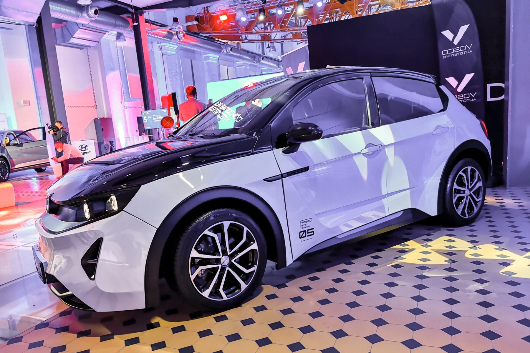 polski samochód elektryczny Vosco EV2 