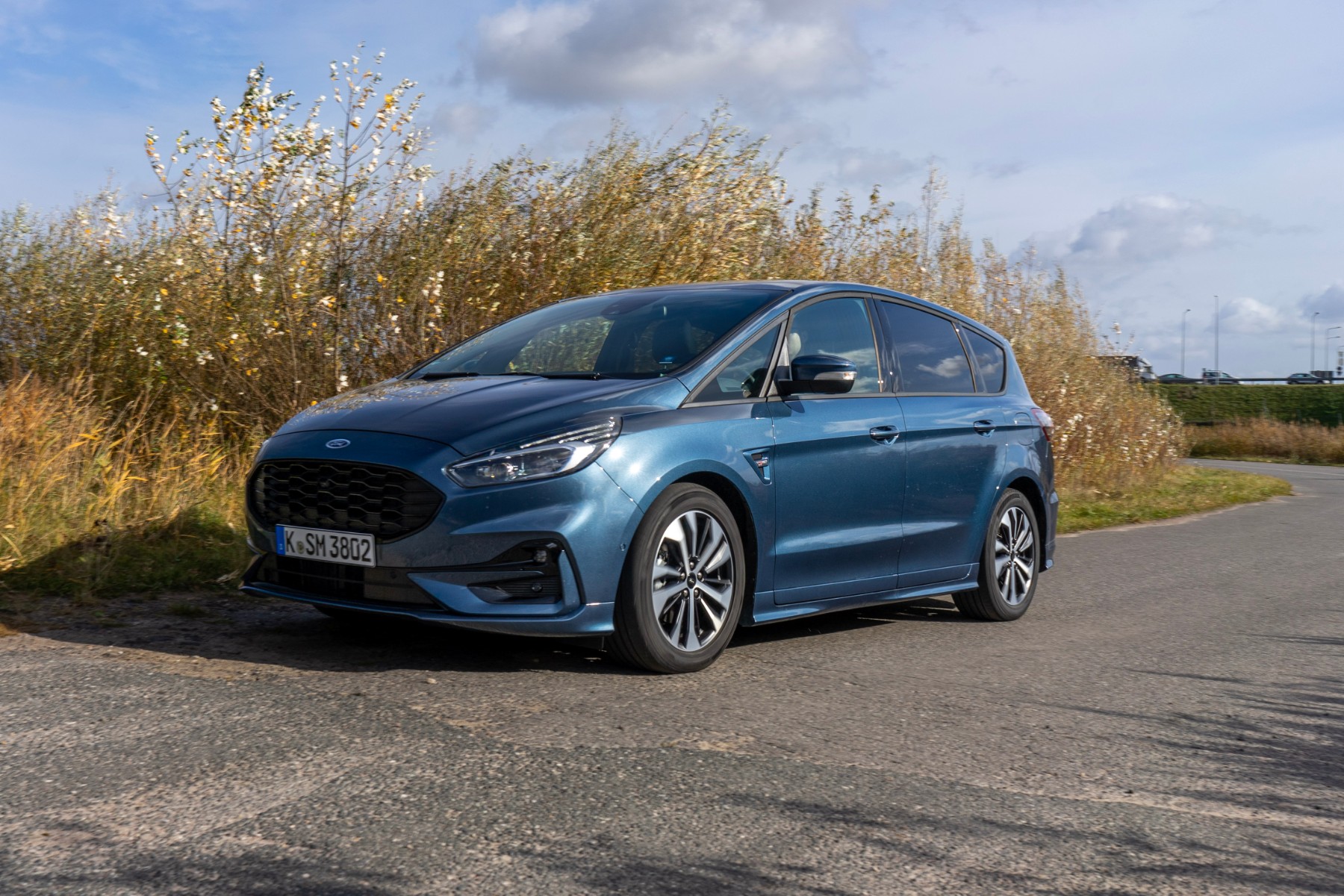 Ford S-Max hybrid 