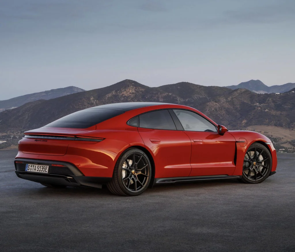 Porsche Taycan GTS