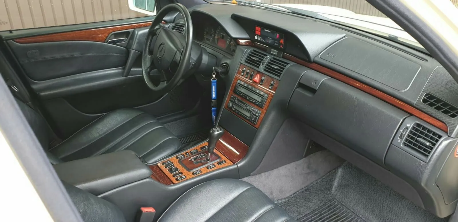 mercedes okular tuning taxi