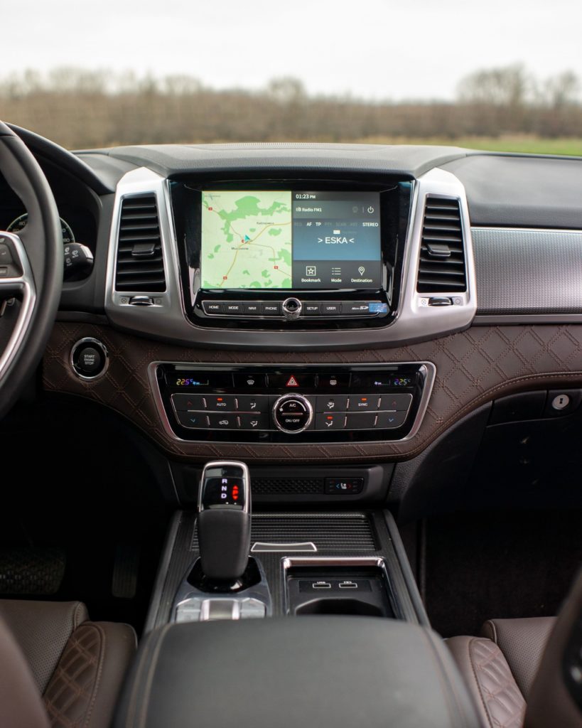 ssangyong rexton