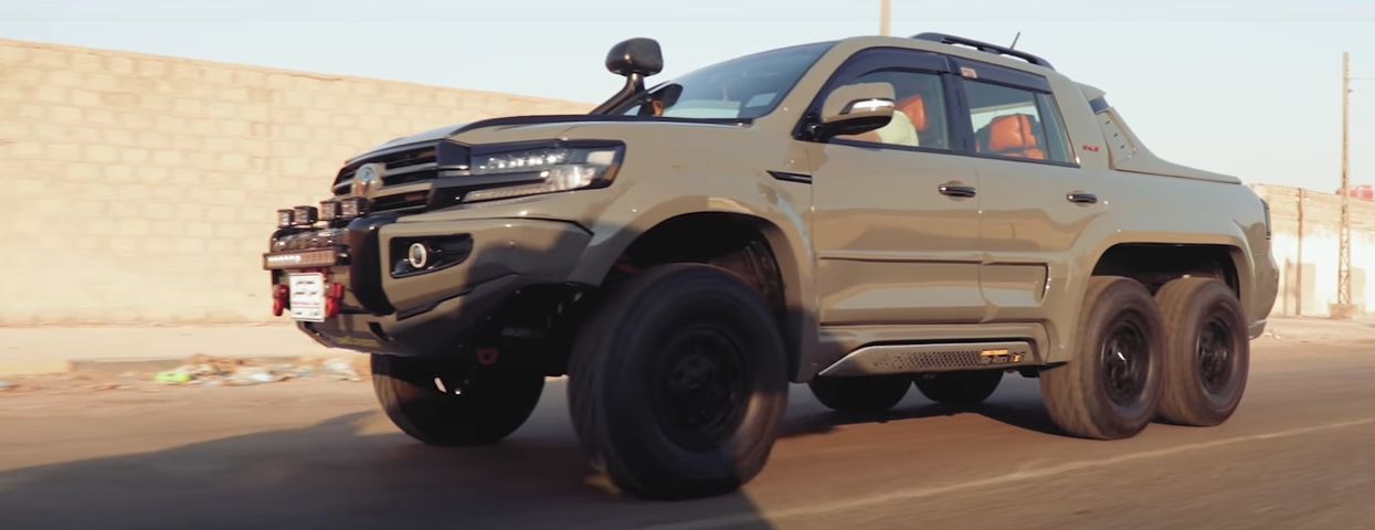 Toyota Land Cruiser 6x6 