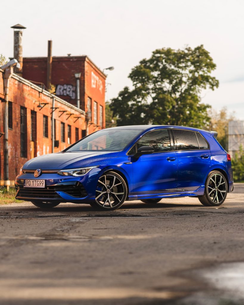 volkswagen golf r 2021 test 