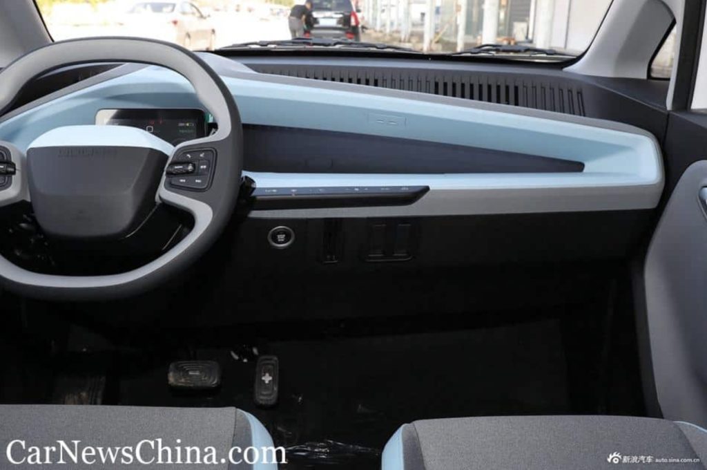 Wuling NanoEV 