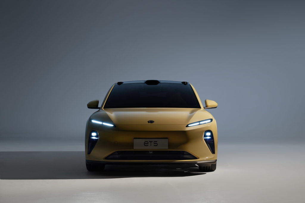 Nio ET5