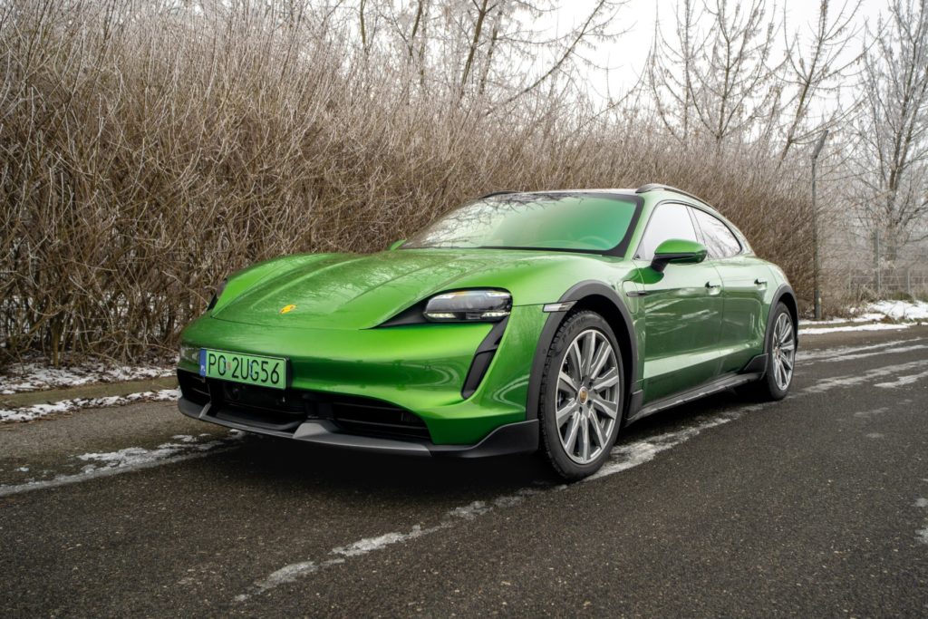 porsche taycan turbo cross turismo 