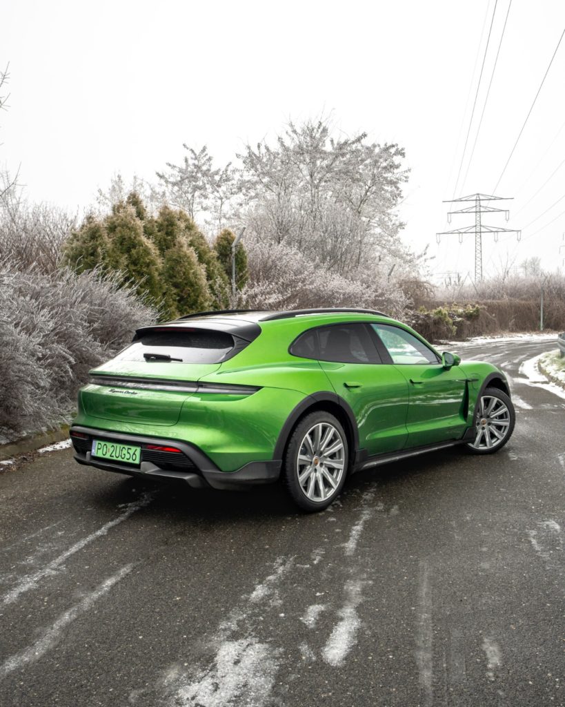 porsche taycan turbo cross turismo 