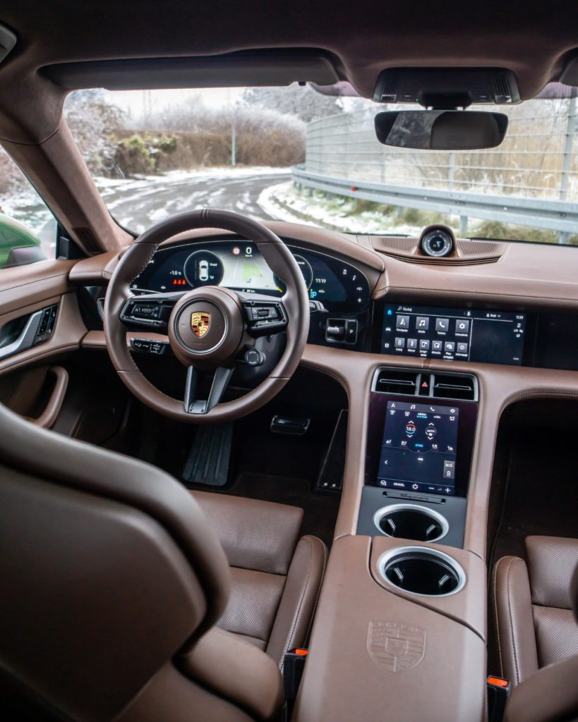 porsche taycan turbo cross turismo 