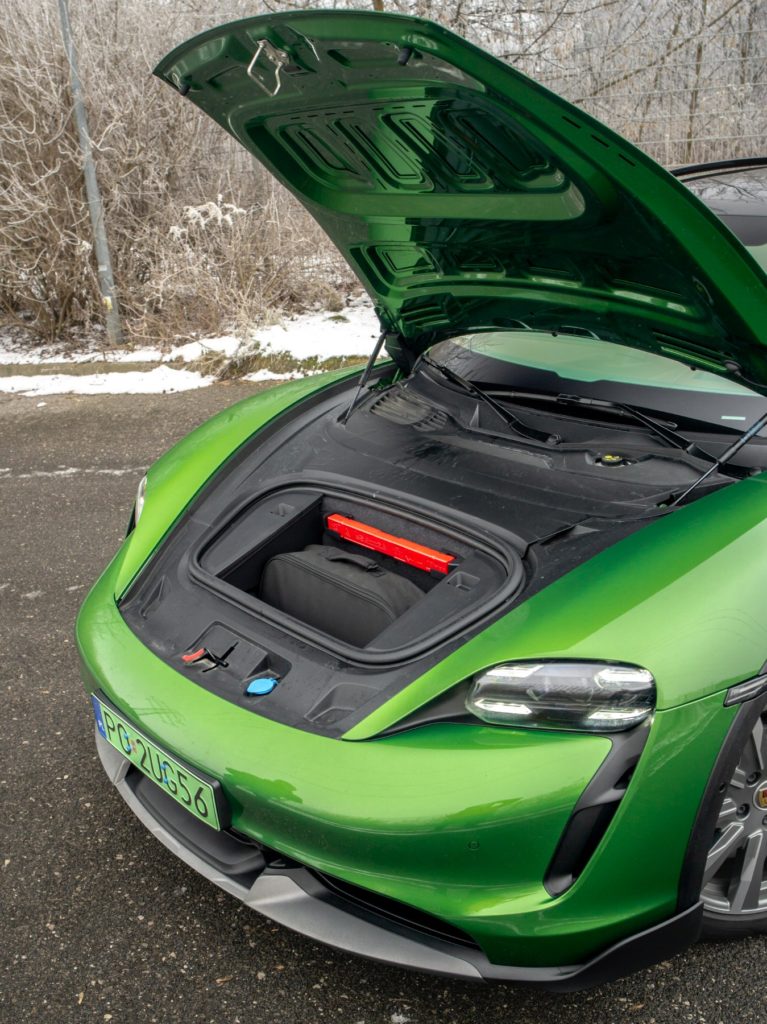 porsche taycan turbo cross turismo 
