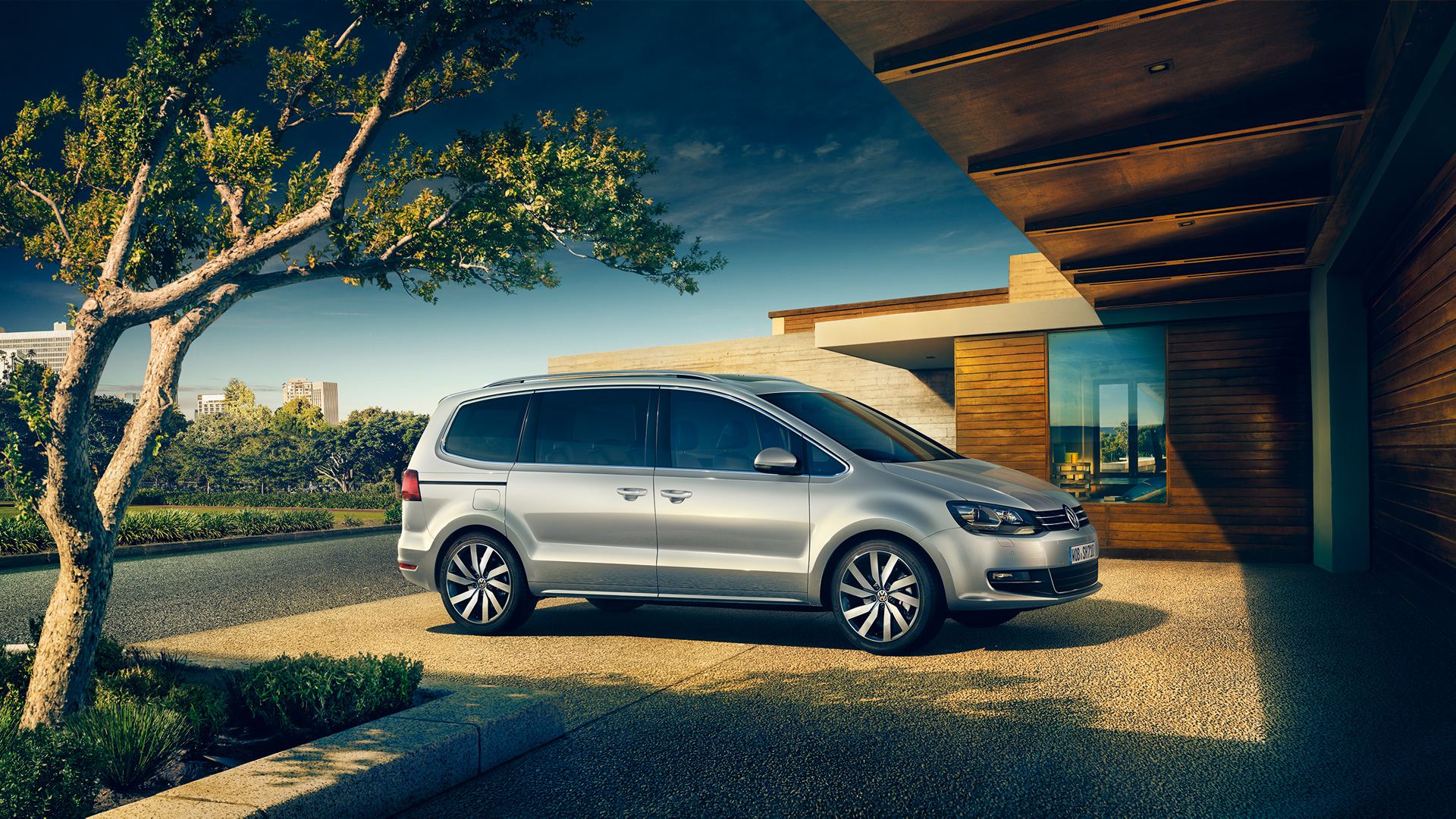 Volkswagen Sharan 2.0 TDI odjechał do krainy wiecznie ryczących dzieci. Co wybrać zamiast niego?