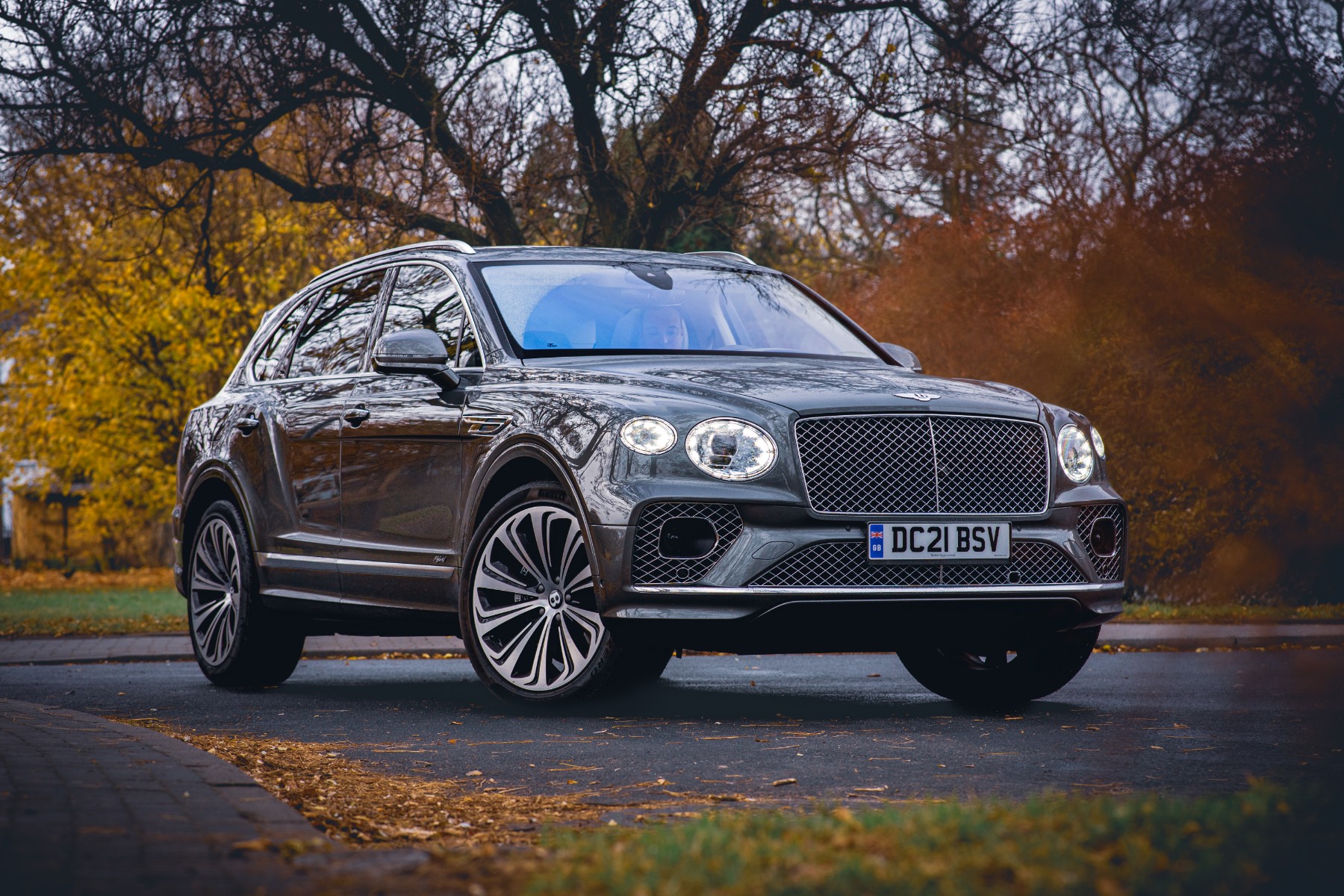 Bentley Bentayga Hybrid 